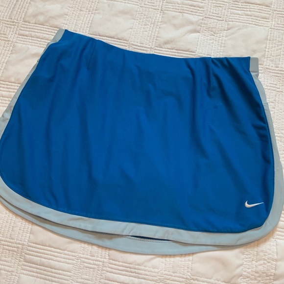 Nike Dresses & Skirts - 💝 3/$20 Nike athletic tennis skirt size med